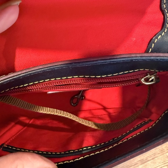 Dooney & Bourke Florentine black saddlebag crossbody